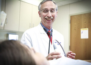 Medical Director James Clanahan, MD, FACS, Attends Annual Lynn Sage Breast Cancer Symposium